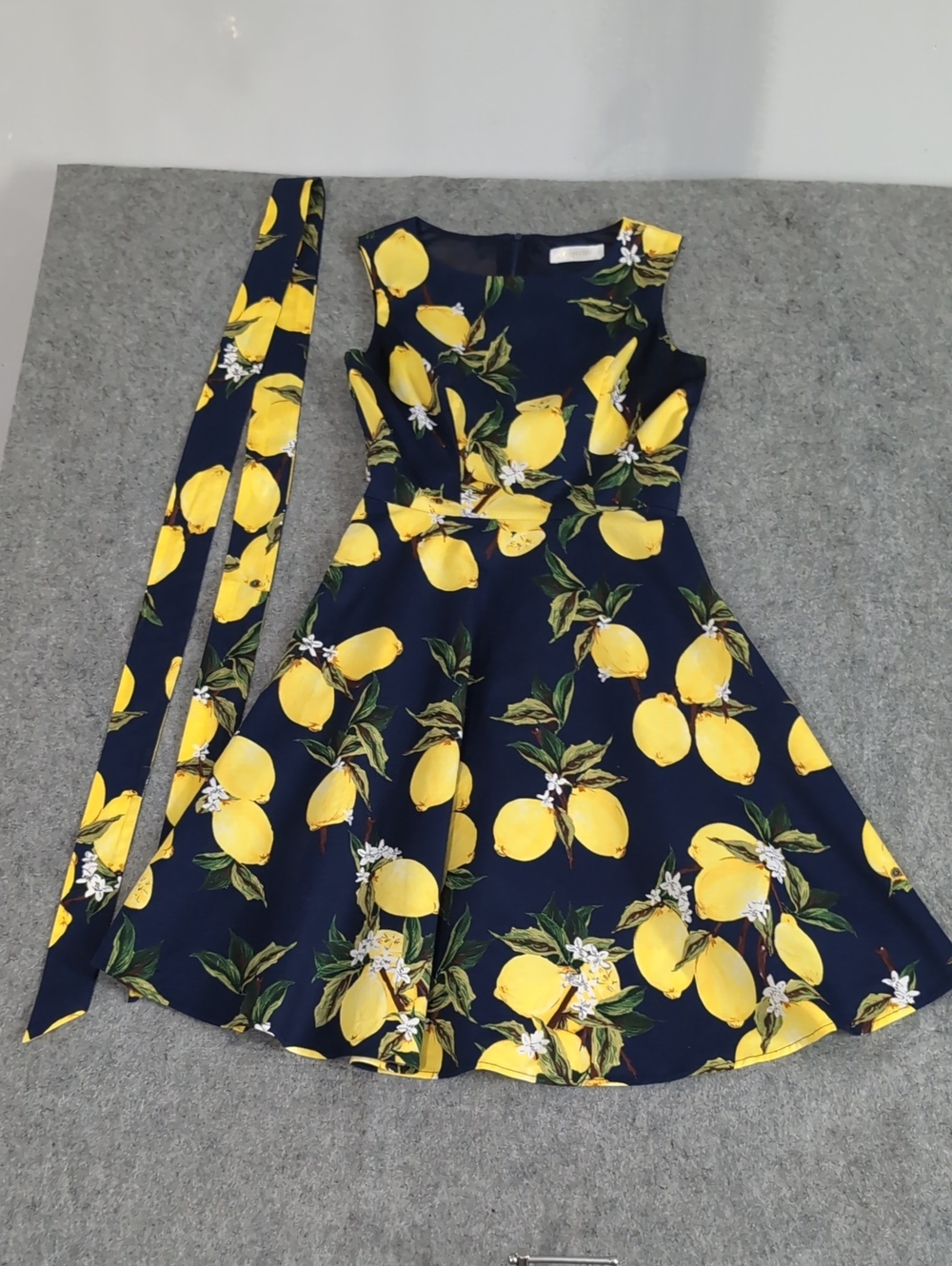 Hanpceirs Sleeveless Vintage 1950's Lemon Print Mini Dress Size S